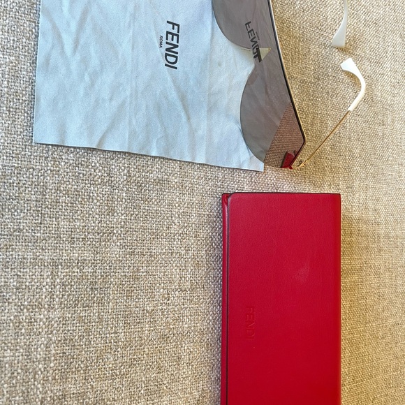 Rose Gold FENDI Sunglasses - Picture 5 of 12